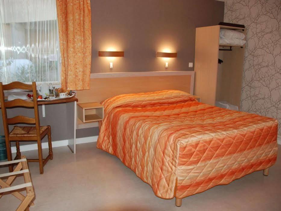 Logis Hotel Bellevue Bessines-sur-Gartempe Luaran gambar